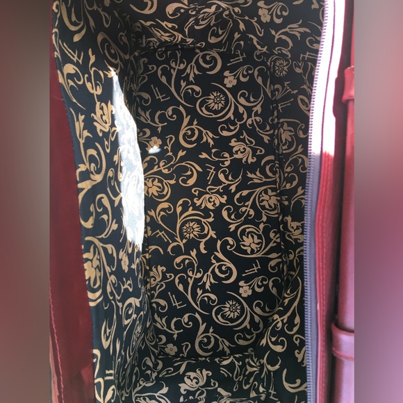 ♥️GORGEOUS WEEKENDER DUFFLE BAG LEATHER IMPORTED♥️ - Picture 7 of 10